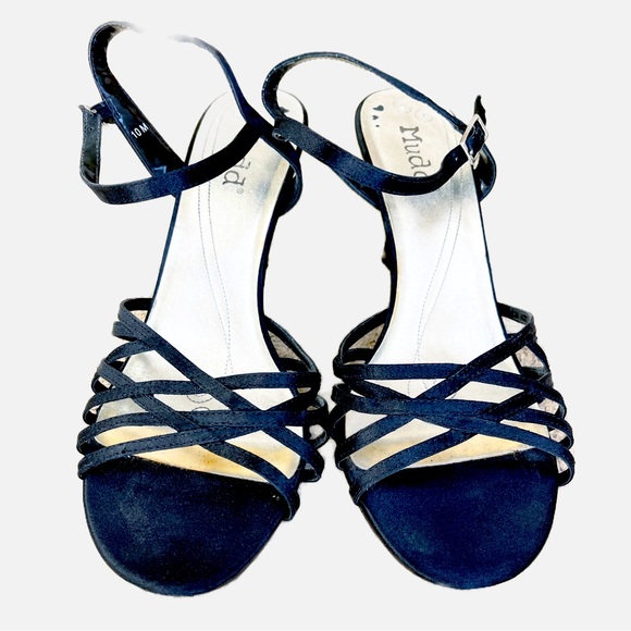 Mudd Black Satin Strappy Dress Sandals - Picture 2 of 7
